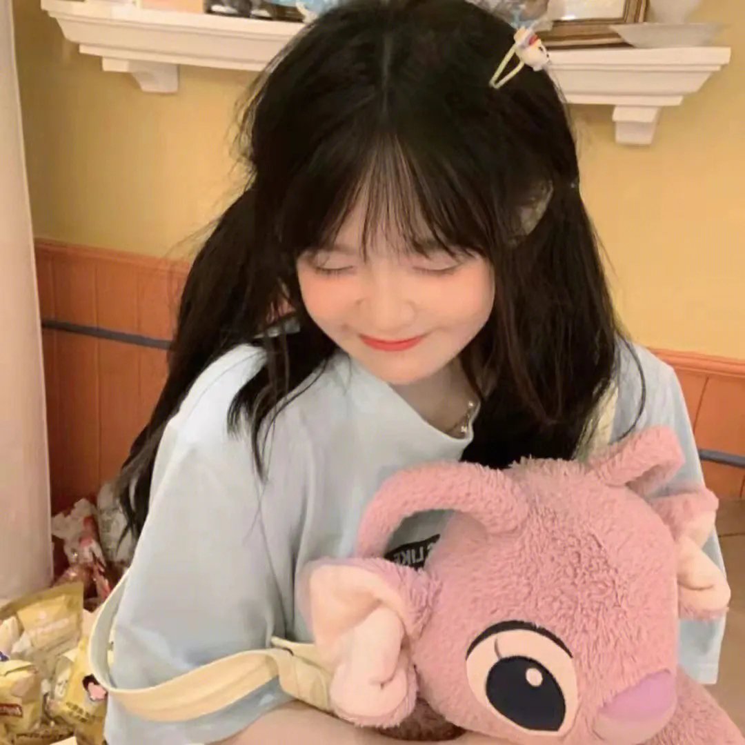 重生后，总裁夫人重拳出击